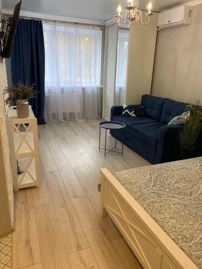 Sisters Apartment Ukr Чернигов Экстерьер фото